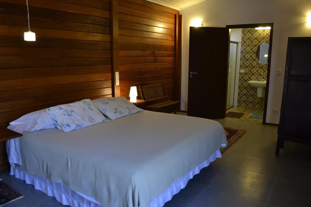 Casa da Ilha do Mel - Pousada de Charme Bilik gambar