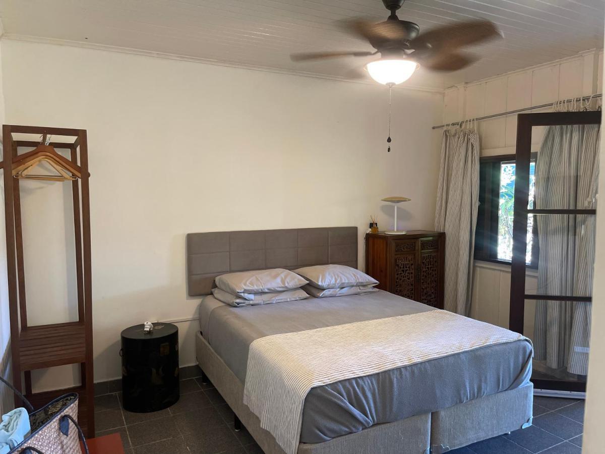 Casa da Ilha do Mel - Pousada de Charme Luaran gambar