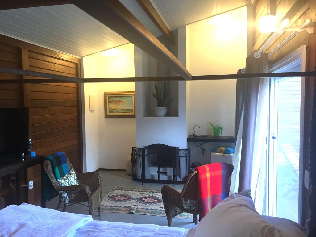 Casa da Ilha do Mel - Pousada de Charme Luaran gambar